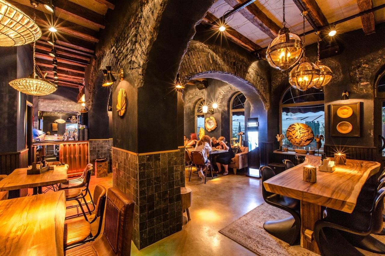 Acsa Inn Craiova Dış mekan fotoğraf